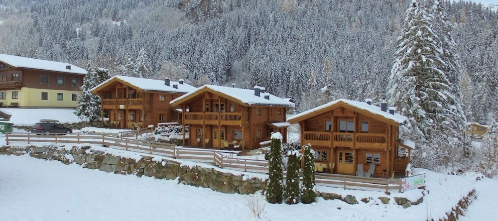 Wooden Chalet In Krimml Salzburg With Garden Grill, Кримль — фото 1