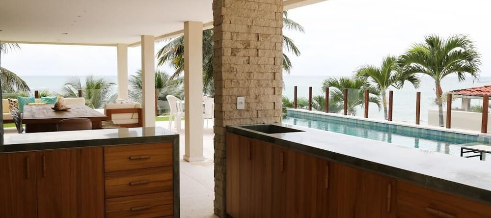 Casa beira mar na praia de Búzios RN, 尼西亚弗洛雷斯塔 — 照片 1