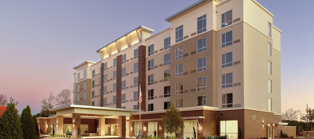 Courtyard By Marriott Atlanta Covington, Ковингтон — фото 1