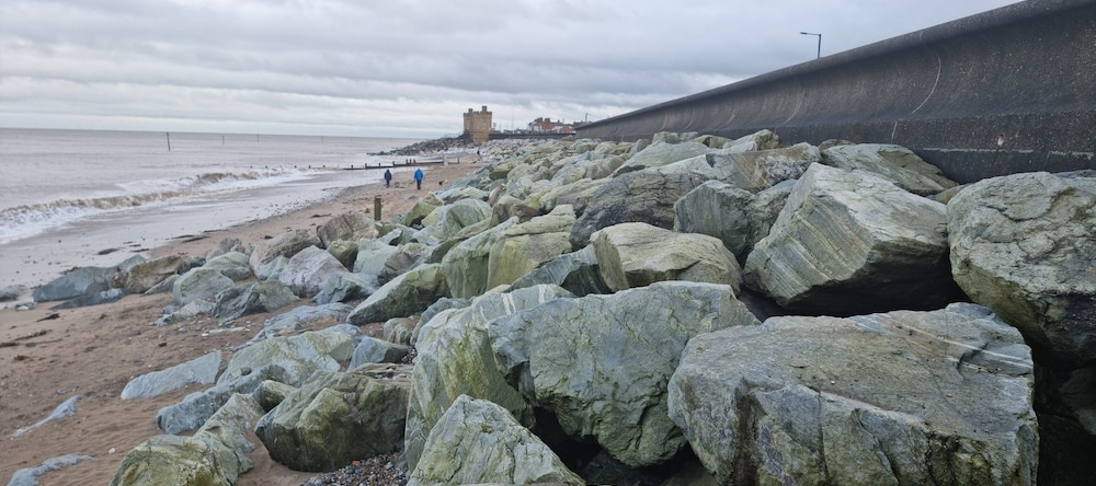 The Family Van - Withernsea Sands - Park Dean, Withernsea — photo 1