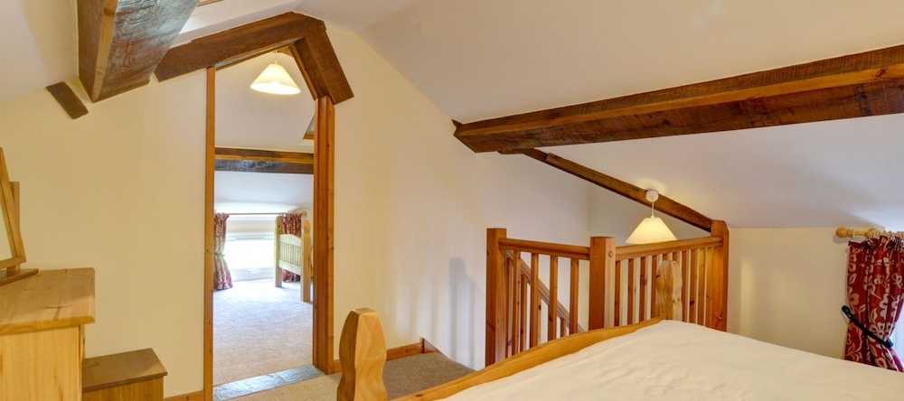 Charming Holiday Home In Llangurig With Garden, Ллангириг — фото 1