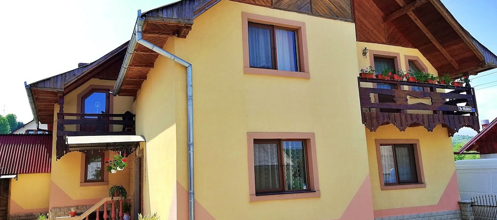 Casa Lacry, Mănăstirea Humorului — photo 1