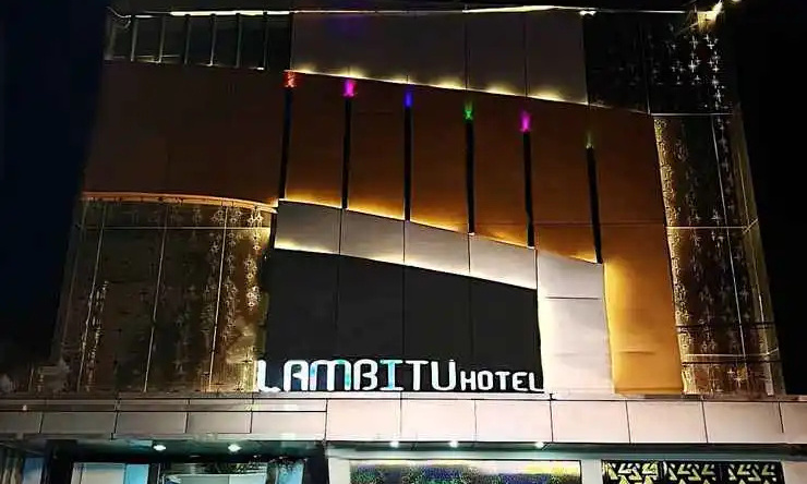 Hotel Lambitu, 比马 — 照片 1