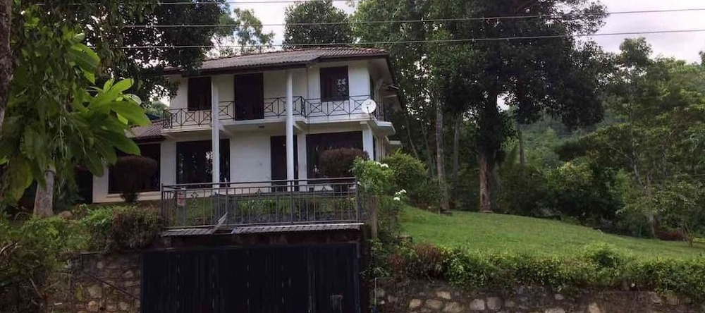 Kandy C, Gampola — photo 1