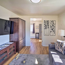 North Bend Home W/ Cornhole Court & Putting Green, Норт-Бенд — фото 2