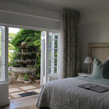 Sandals Guest House, Umhlanga Rocks — photo 2