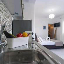 Avalon cosy apartments Kiku studio for 2 with shared swimming pool, 哈拉腊 — 照片 3