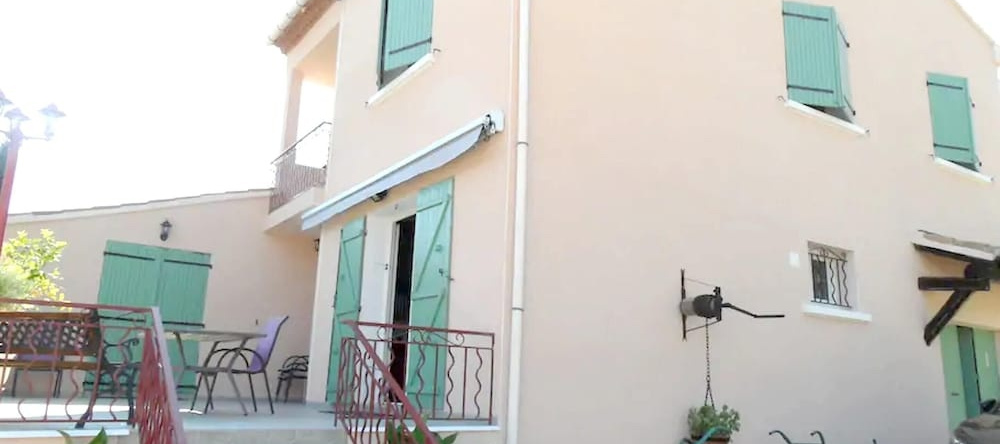Villa With 4 Bedrooms in Sommières, With Private Pool, Enclosed Garden and Wifi, 索米耶尔 — 照片 1