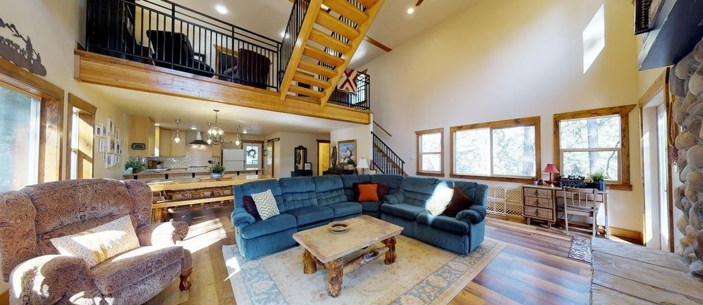 Mountain Ranch Cabin Stunning, Monticello — photo 1