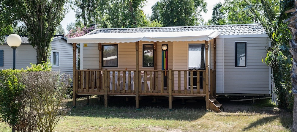 Camping l'Oasis et le California, Le Barcares — photo 1
