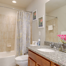 Spacious Woodbridge Home Near Leesylvania Park!, Вудбридж — 照片 2