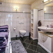 Awesome Home in Kranichfeld With 2 Bedrooms and Wifi, 克拉尼希费尔德 — 照片 5
