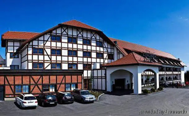 Lindner Hotel Eifeldorf Grüne Hölle Nürburgring, Нюрбург — фото 1