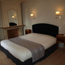 Hôtel Les Deux Magots, 拉罗什贝尔纳 — 照片 3