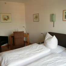 Hotel im Kavalierhaus, 马赫恩 — 照片 2