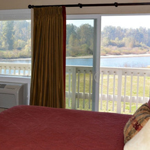 Life Northwest RV sites and Lodging, Franklin — photo 5