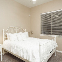 Hole In One 4 Br By Casago, Goodyear — photo 3