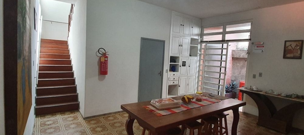 Viçosa Hostel, Висоза — фото 1