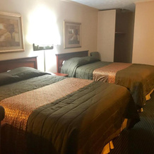 Redwood Inn, 加兹登 — 照片 3