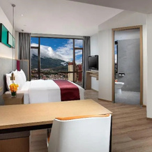 Holiday Inn Batang by IHG, 巴塘 — 照片 2