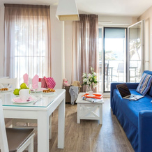 Comfortable studio with a balcony or terrace near the beach, 波尔尼谢 — 照片 2