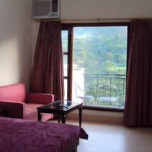 Riverside Resort, 斯利那加 — 照片 4