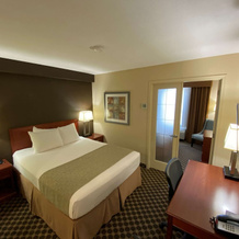 Best Western Strathmore Inn, 斯特拉斯莫尔 — 照片 2