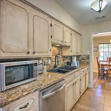 Home In Historic Waxahachie W/ Yard & Patio!, Ваксахачи — фото 5
