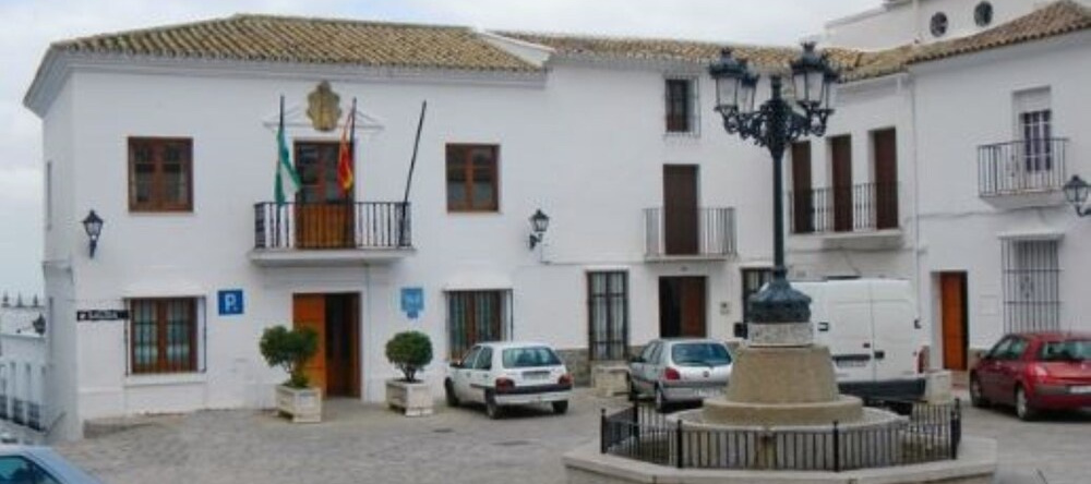106346 - House in Zahara de la Sierra, 萨阿拉 — 照片 1