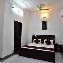 Hotel Galaxy, Aligarh — фото 3