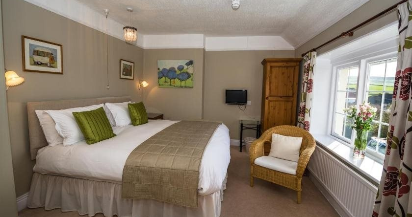 The Langbury, Minehead — photo 1