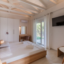 Villa Direct on the Long Sandy Beach, Swimming Pool, Tennis Court, Bicycles etc, Palouki — photo 5
