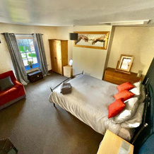 Stylish Historic Apartment - Sleeps 3 & Parking, Stalham — photo 5