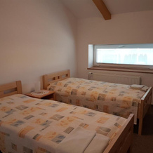Hotel Dynamic, 瓦赫河畔杜布尼察 — 照片 3