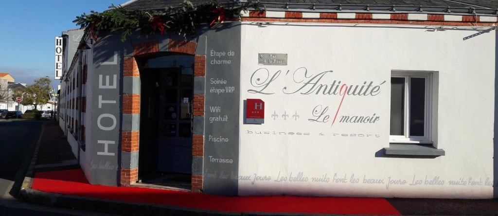 Le Manoir de l'Antiquite, 沙隆 — 照片 1
