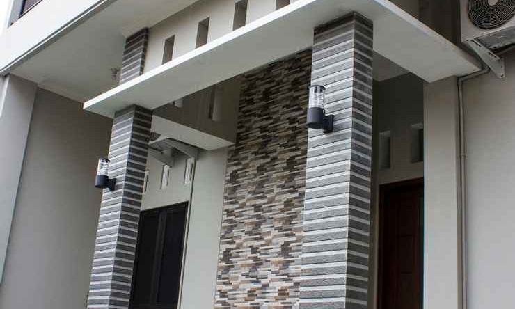 JFIVE Guest House Syariah, 普尔巴灵加 — 照片 1