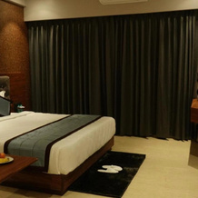 Alaukik Hotel, 希尔迪 — 照片 5