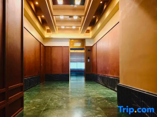 Yading BORE Secret Realm Hotel, 稻城 — 照片 1
