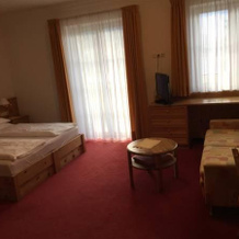 Hotel Tenz, Ора — фото 2