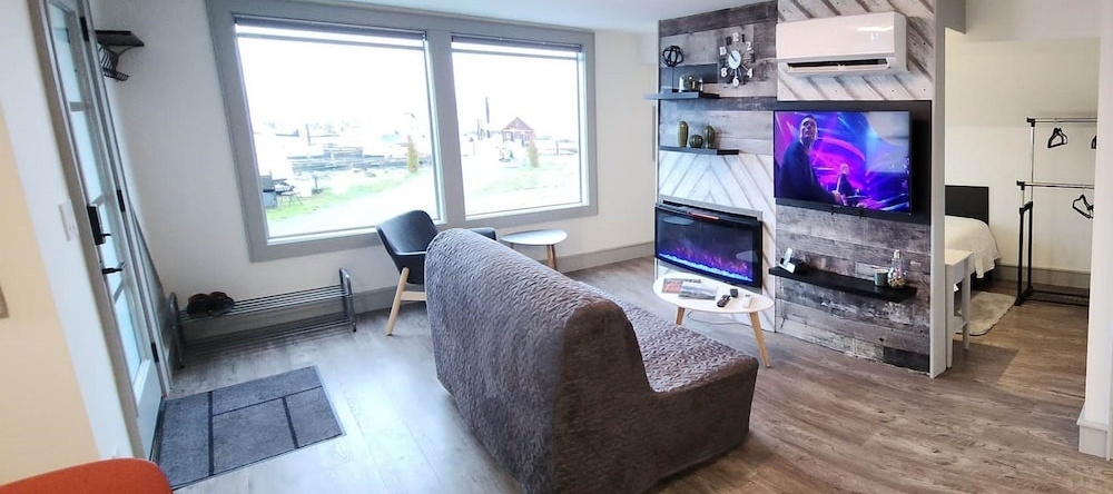 Globalstay. Paradise Marina Place, Коуичен-Бей — фото 1