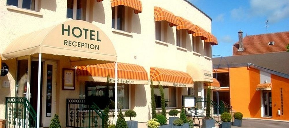 Motel Savinien, 圣萨万 — 照片 1