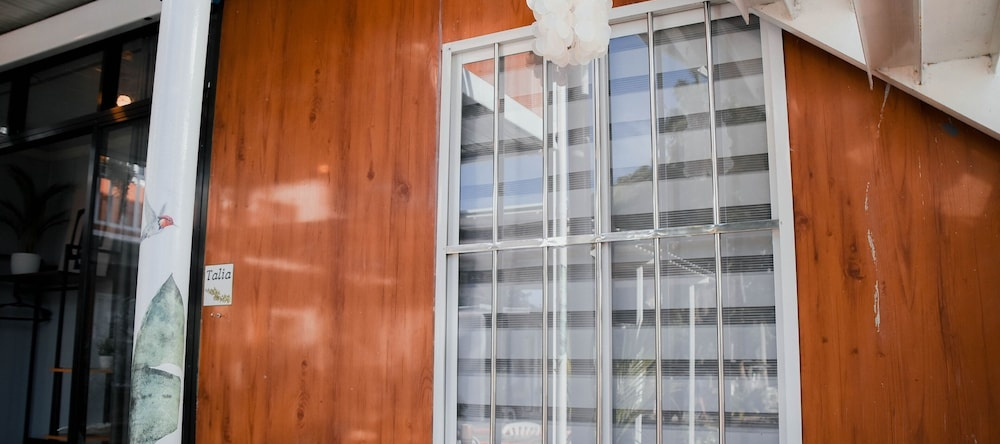 Olive Hostel Roxas City, Roxas City — photo 1