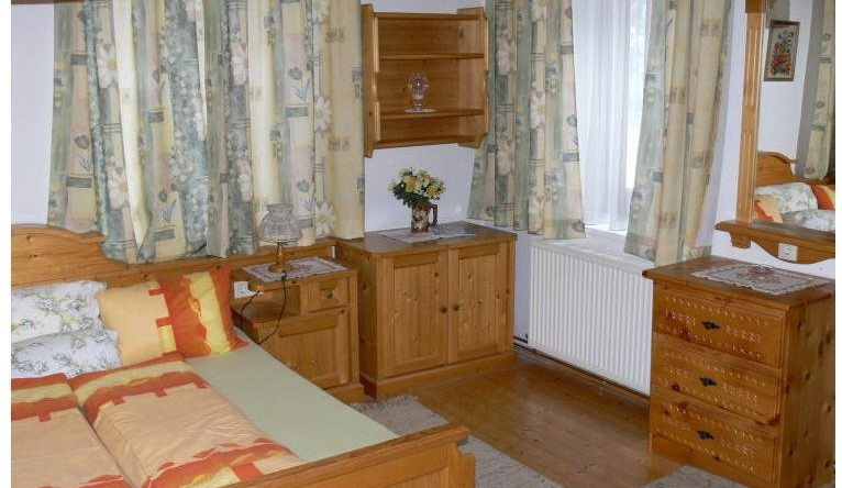 Gasthaus- Pension Bad Weiherburg, 施塔尔 — 照片 1