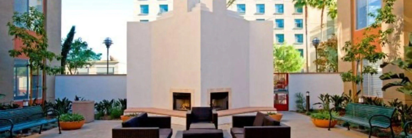 Global Luxury Suites At Main Street, Ирвин — фото 1