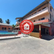 Spot On 90242 Sri Pantai Resort, Бачок — фото 5