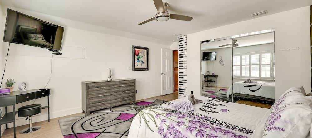 Edinburg Escape W/ Smart Tv Near Firemen's Park!, Эдинбург — фото 1