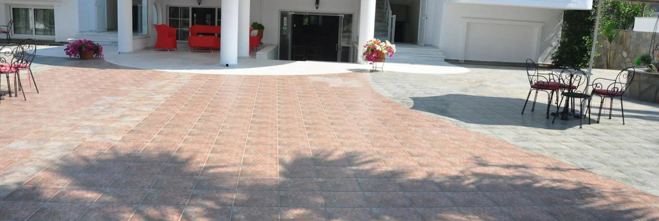 Olympion Melathron Hotel & Bungalows, Platamonas — photo 1