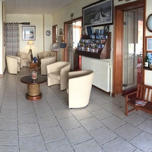 Hotel les Alignements, Carnac — photo 2