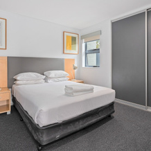 Corrigans Cove Apartment, Batehaven — photo 3