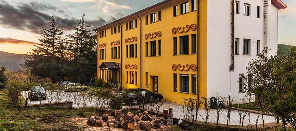 Limbara Hotel, Tempio Pausania — photo 1